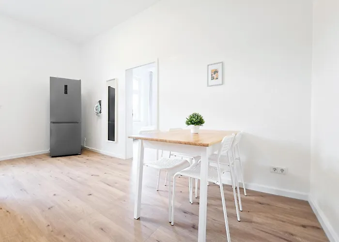 公寓 Tolstov - Several 1 Fitter With Kitchen And Washing Machine - 25 Min Messe Dus 杜伊斯堡